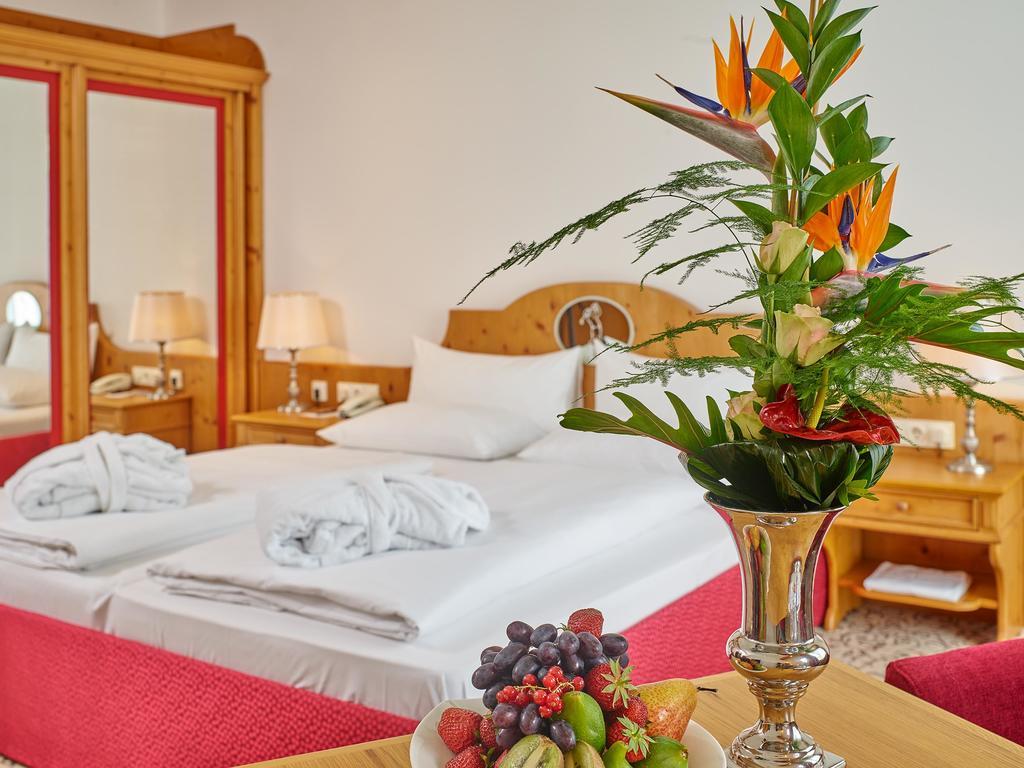 Hotel Maximilian Bad Griesbach  Buitenkant foto